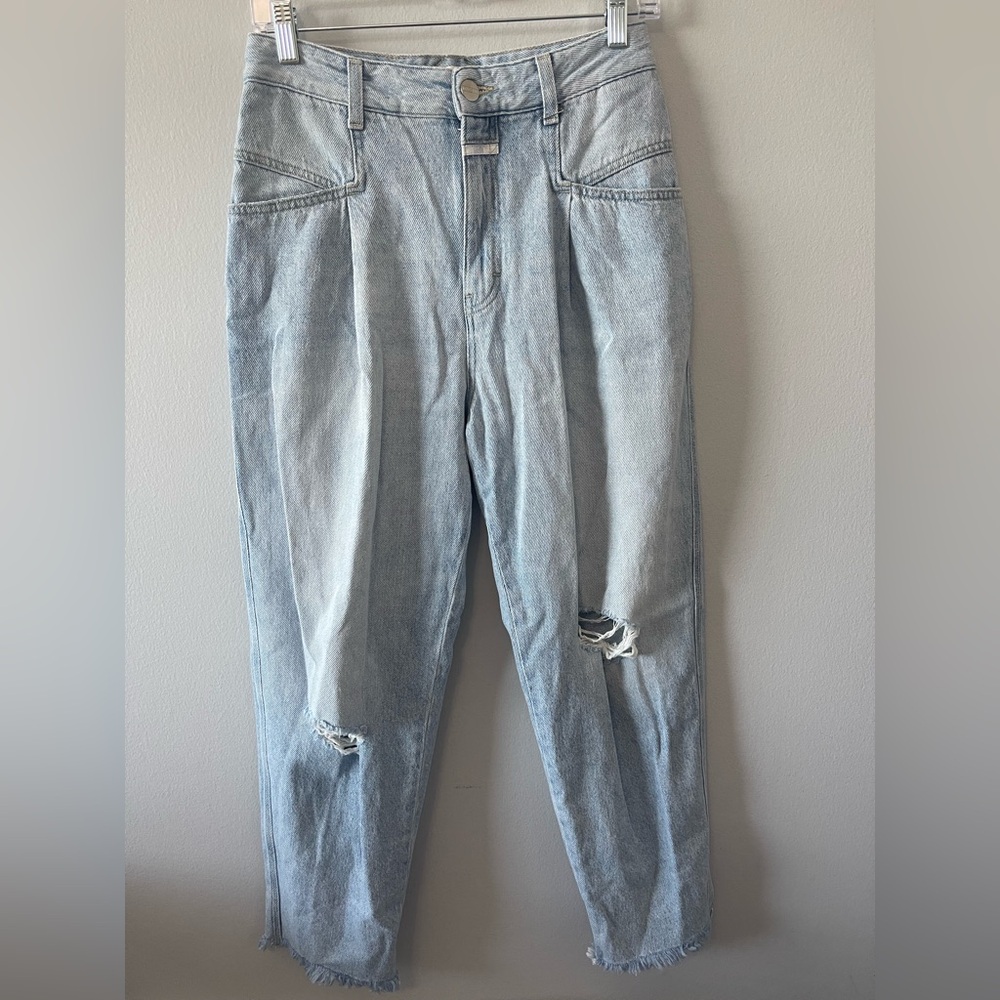 CLOSED “A Better Blue” Distressed Jeans | Size 26 | Made in Italy l Poshmark